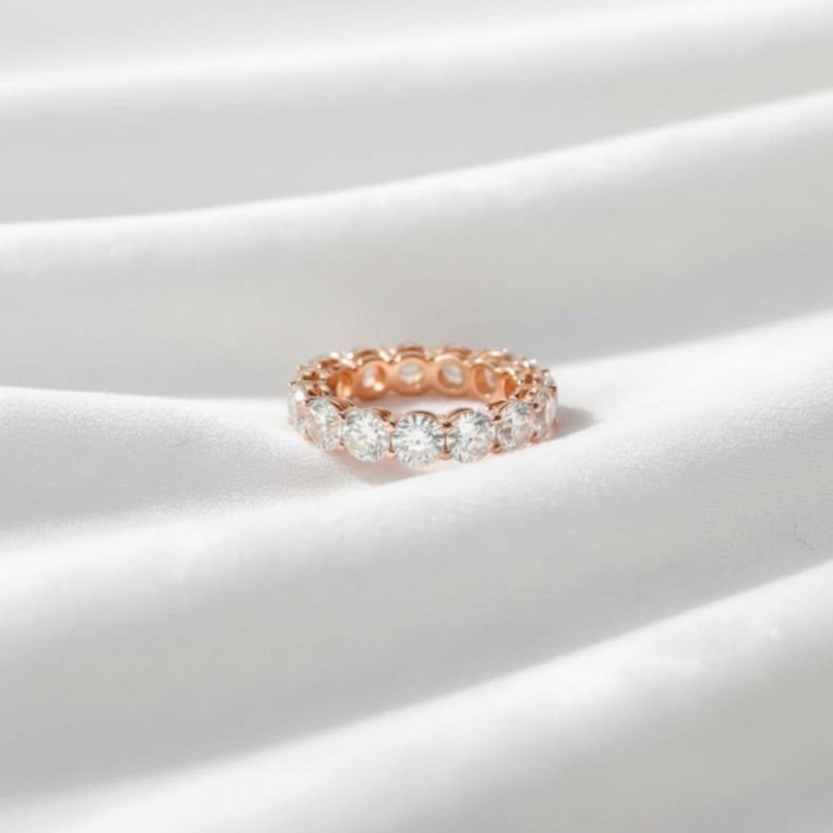 Round Brilliant Wedding Band