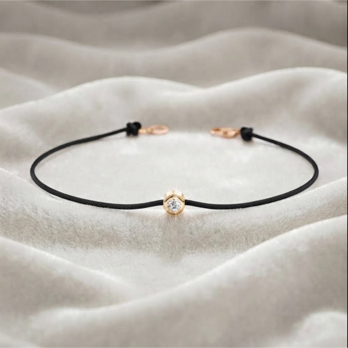 Solitaire Bezel Diamond Thread Bracelet