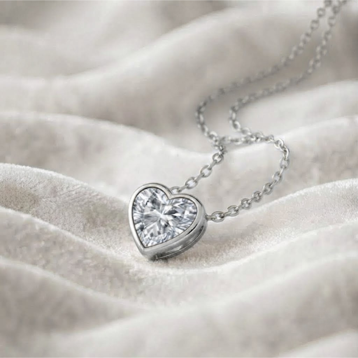 Mini Heart Pendant Necklace