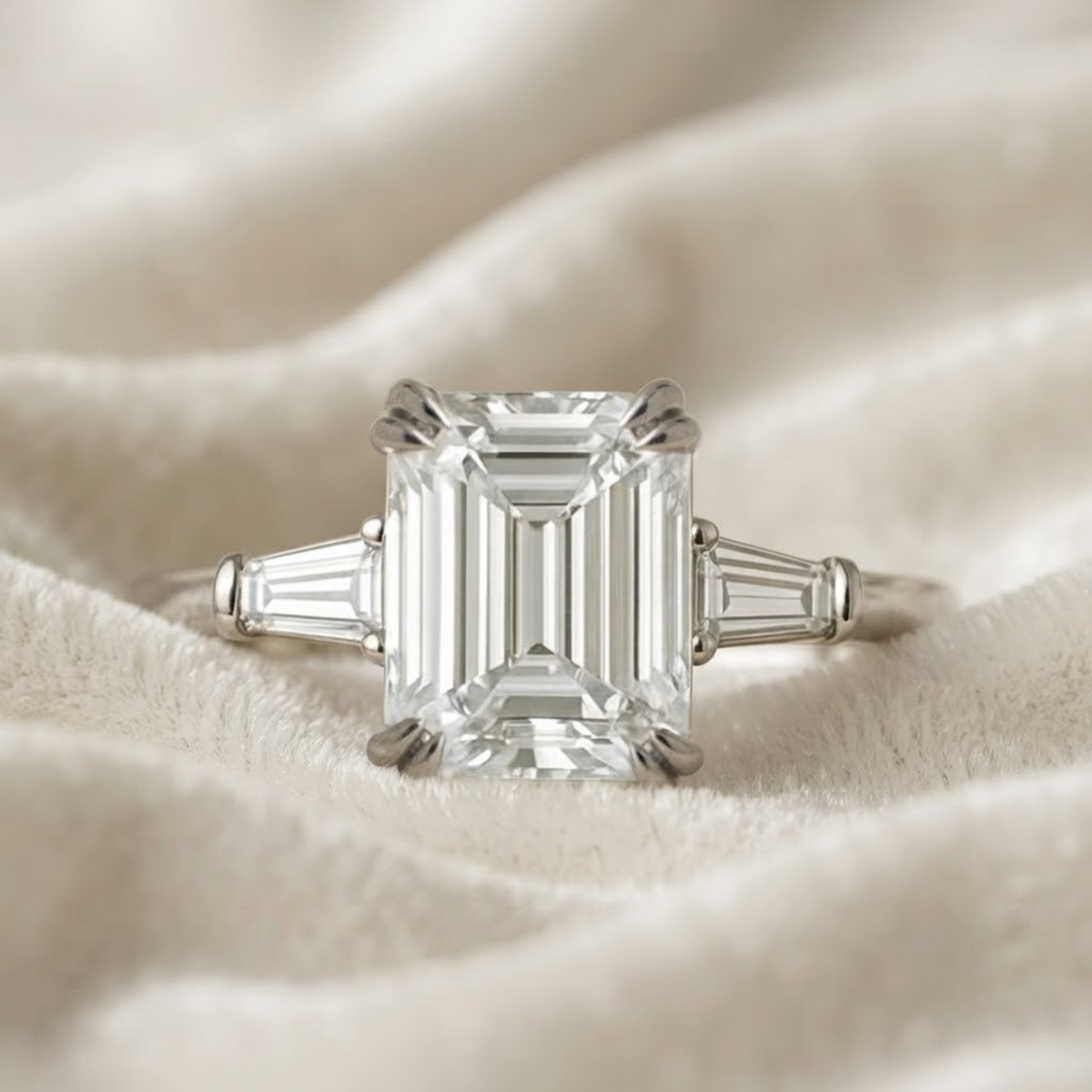 Lab Grown Diamond Engagement Ring