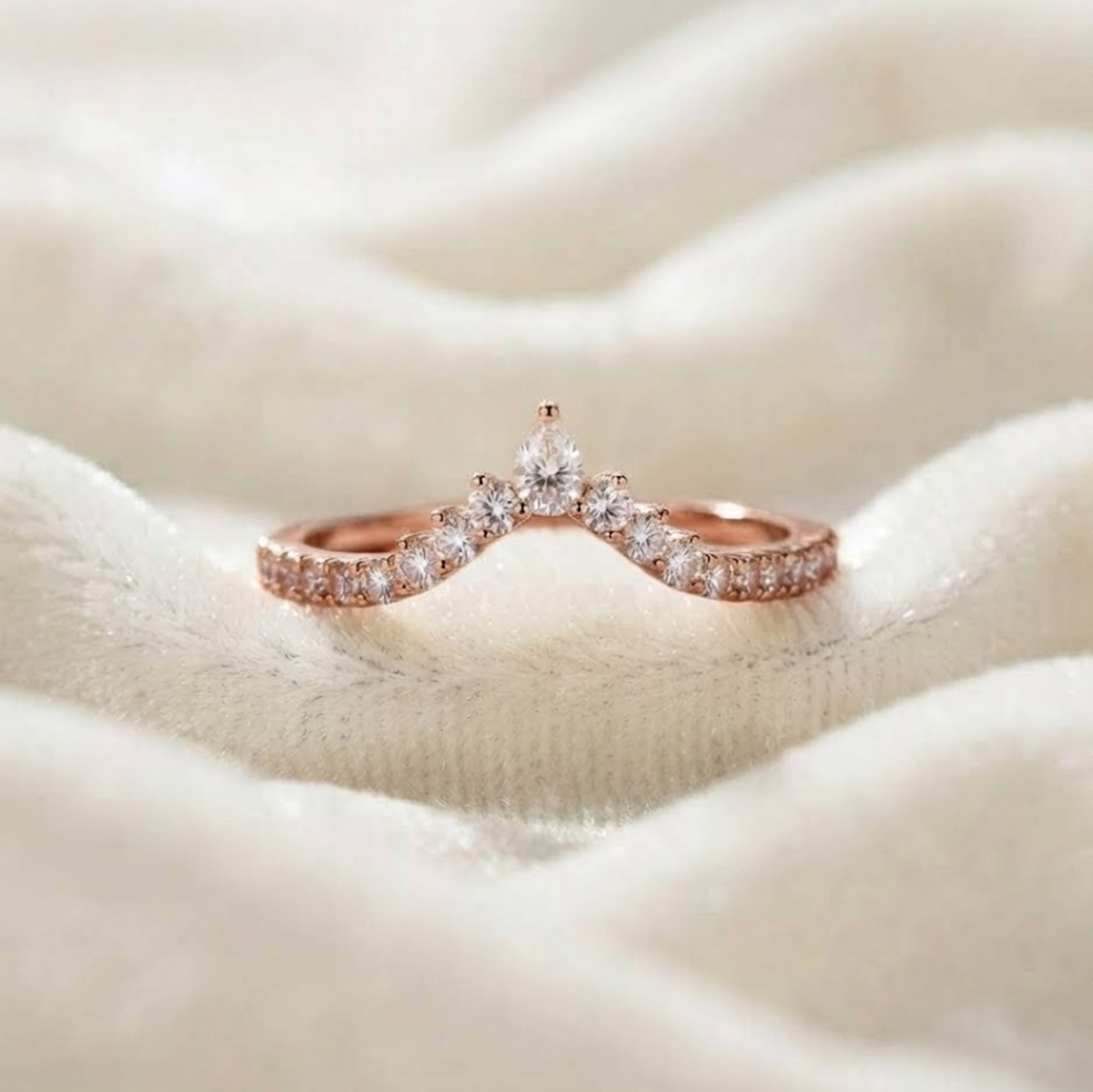 Diamond Wedding Curvy Band