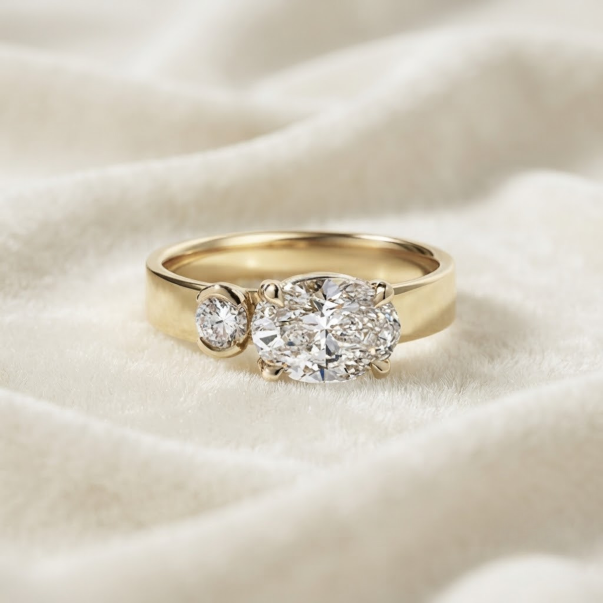 Round Cut Solitaire Lab Grown Diamond Ring