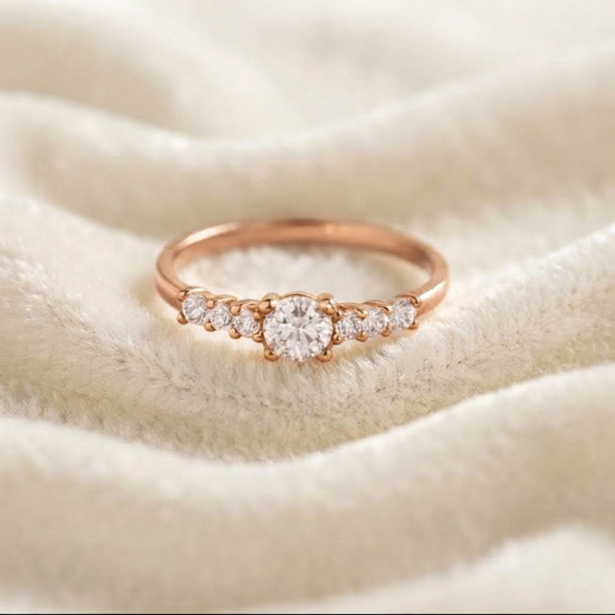 Round Lab Grown Diamond Engagement Ring