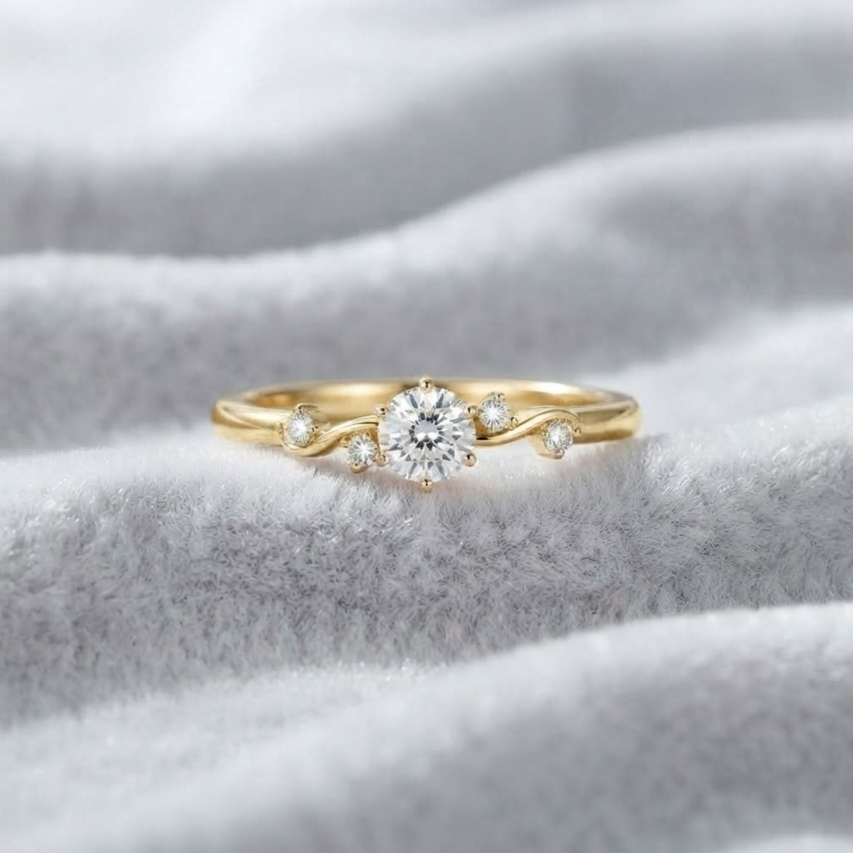 Round Brilliant Lab Diamond Ring