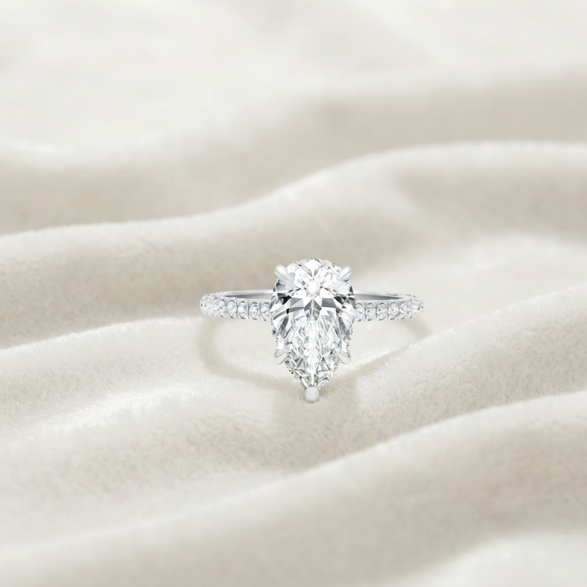 Verlobungsring aus 14 Karat Gold mit birnenförmigem, im Labor gezüchtetem Diamanten, 2,51 Karat