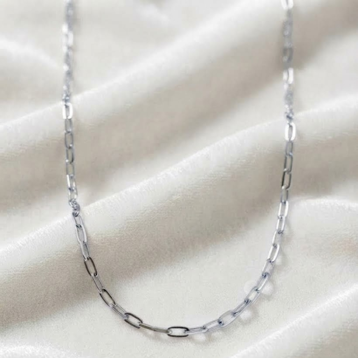 Bold Oval Link Chain Necklace