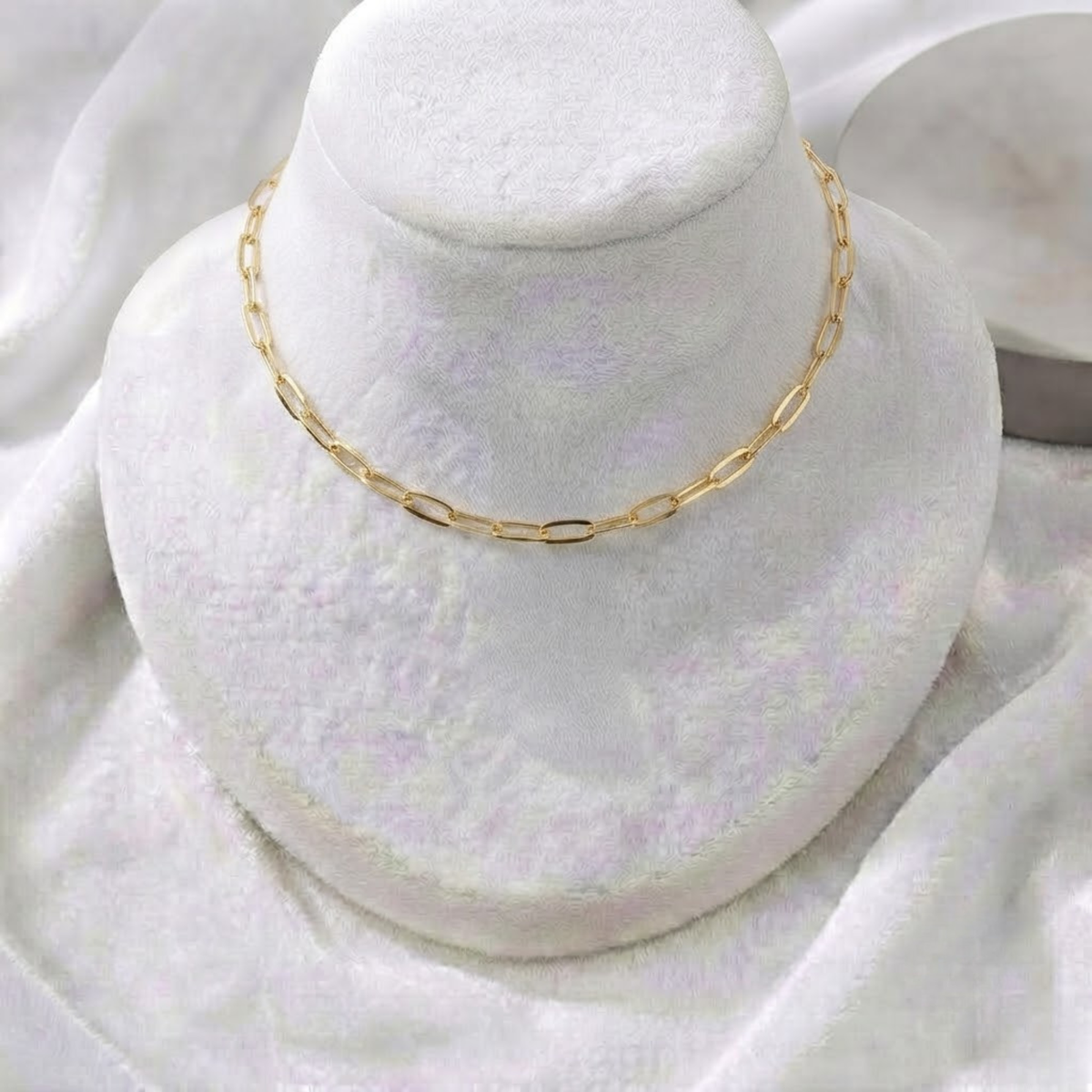 Bold Oval Link Chain Necklace