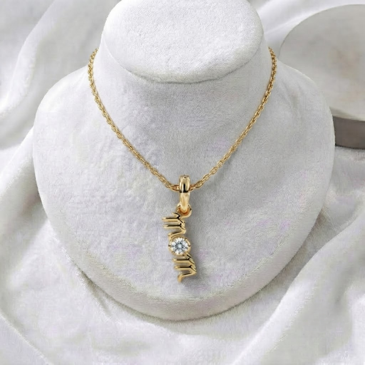 Tiny Elegant Pendant Minimalist Necklace