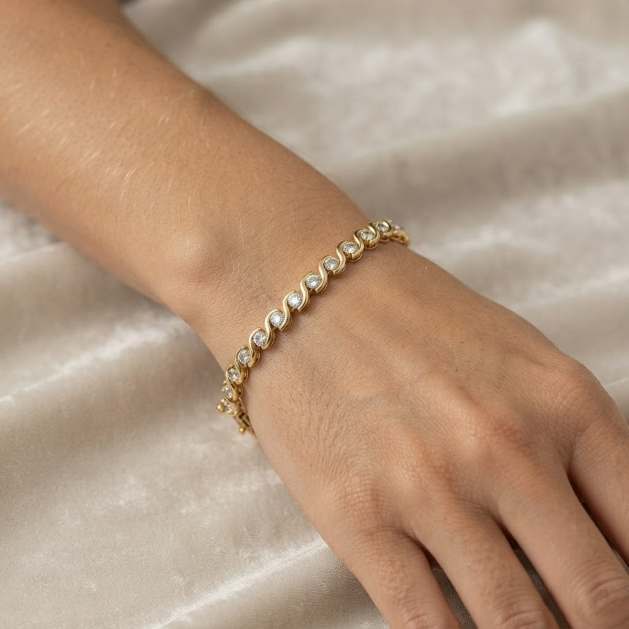 Round Diamond Tennis Bracelet, Twist Link Bracelet in 14K Solid Gold