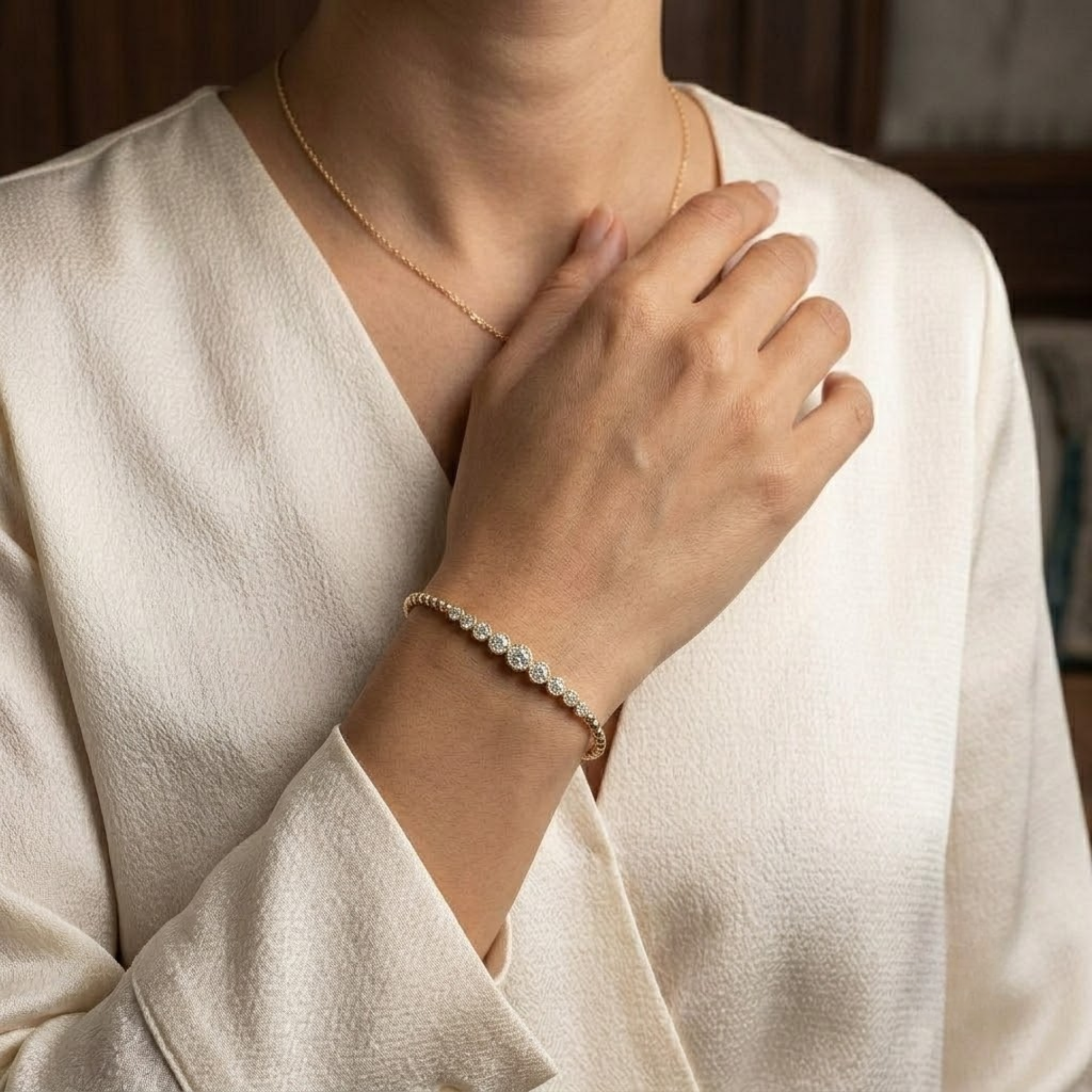 Graduated Diamond Bangle Bracelet in 14K Solid Gold