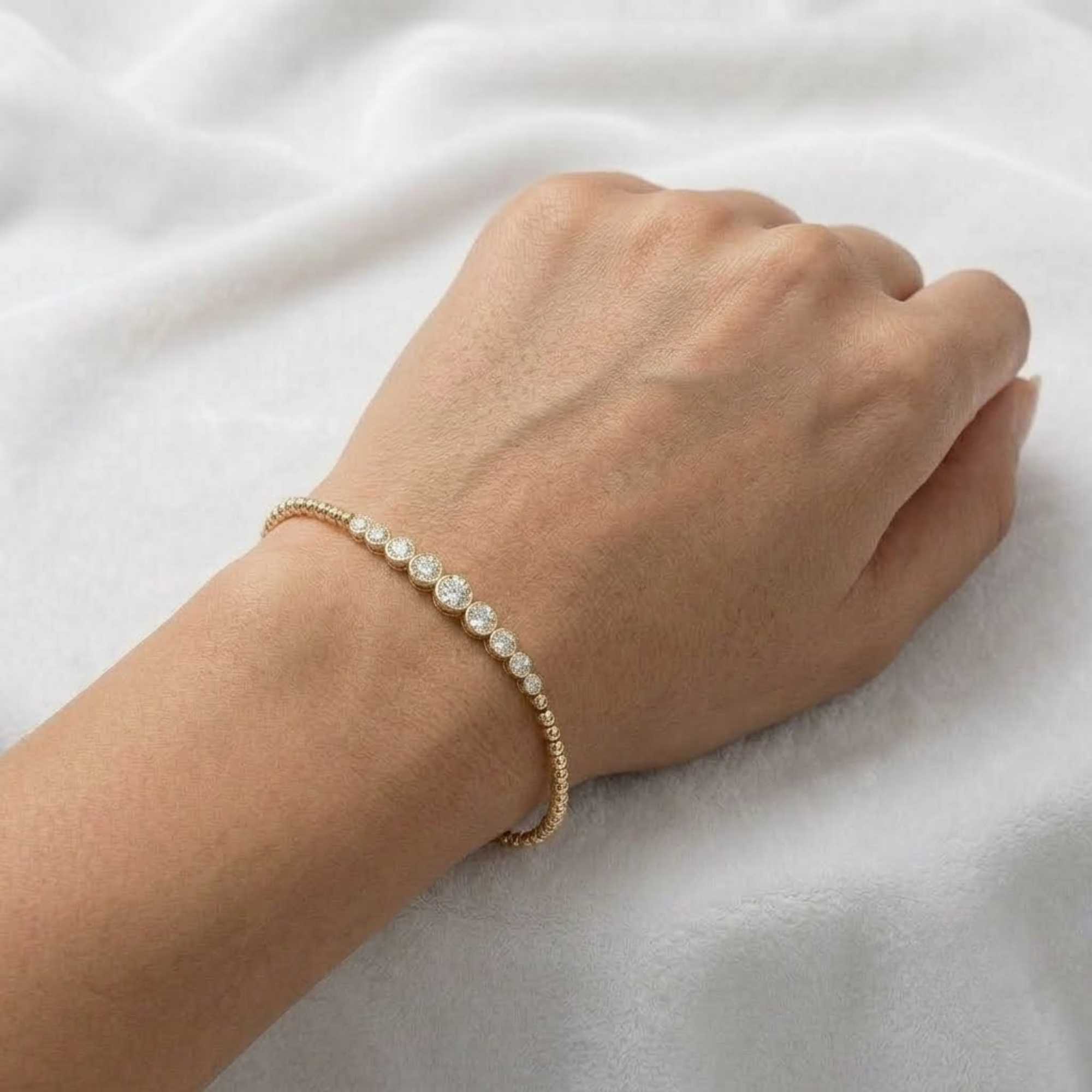 Graduated Diamond Bangle Bracelet in 14K Solid Gold