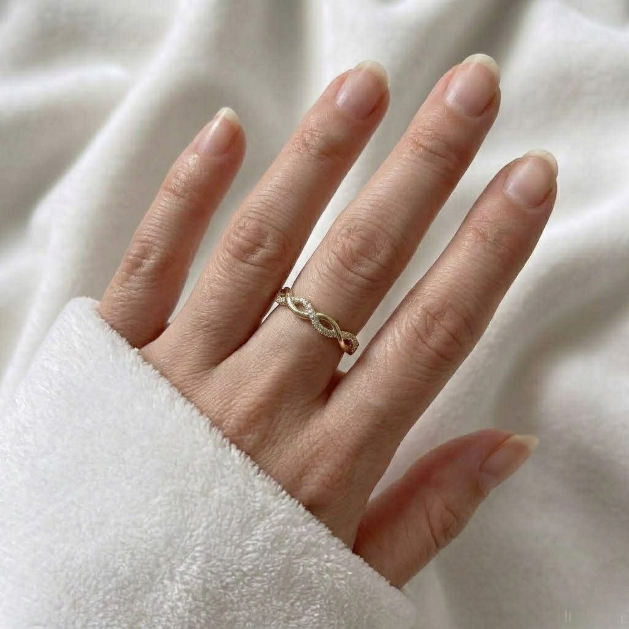 Adjustable Infinity Diamond Ring, Twist Band Ring in 14K Solid Gold