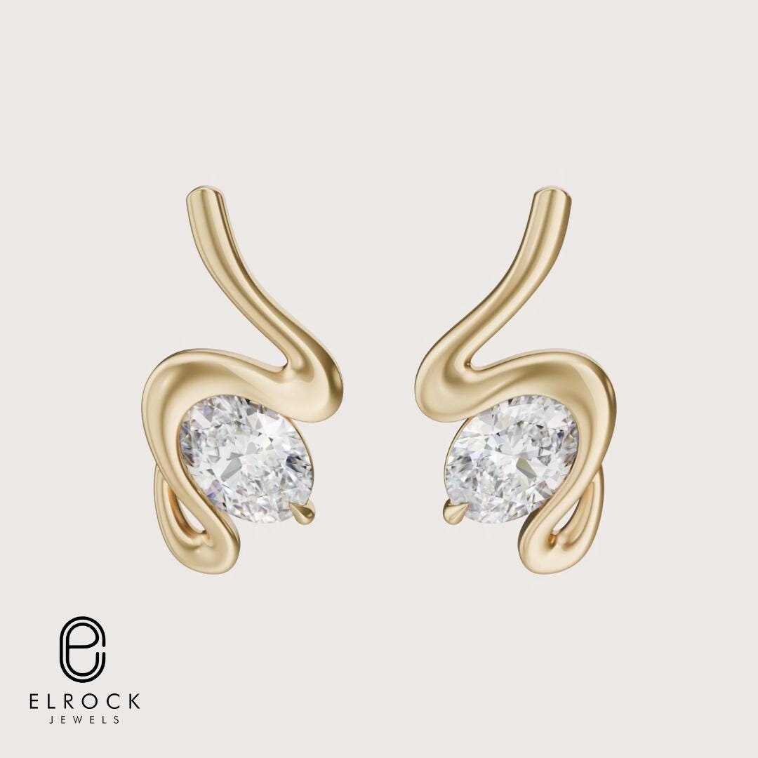 Oval Studs Round Earrings 14K Gold Diamond Earrings