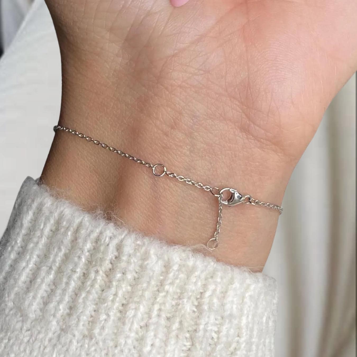0.55 Carat Solitaire Pear Cut Lab Grown Diamond Bracelet, 14K Solid Gold