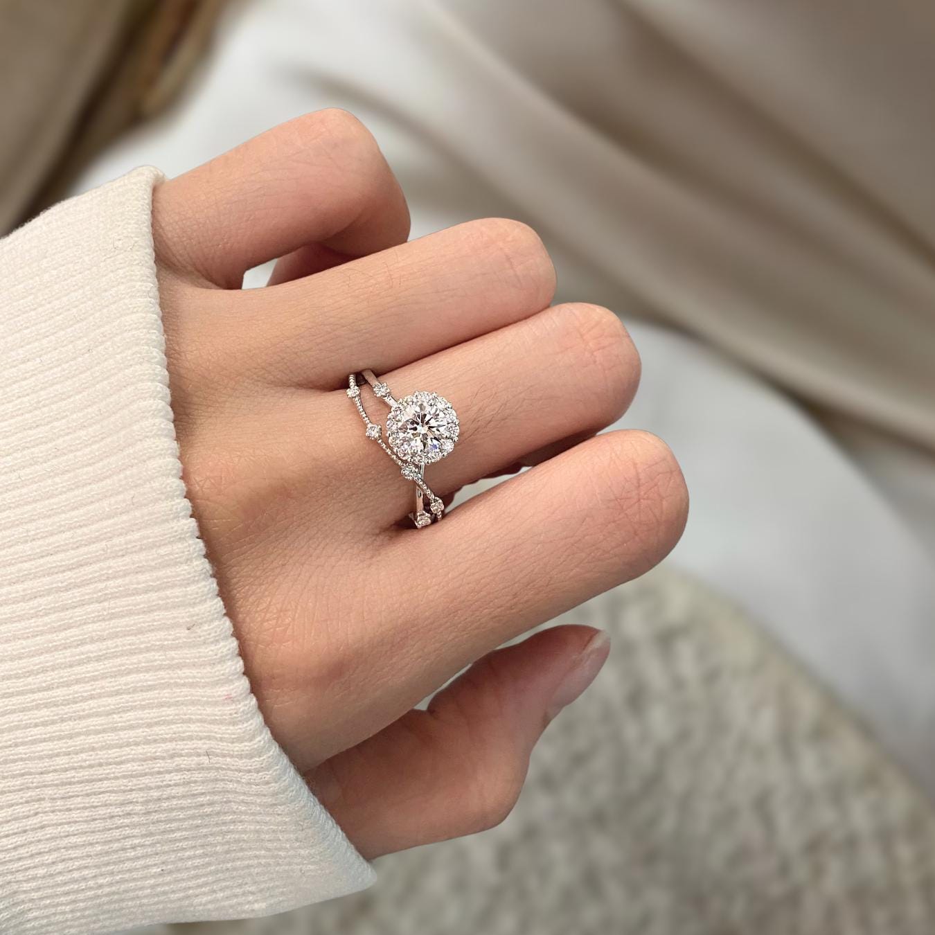 Round Cut Lab Grown Diamond