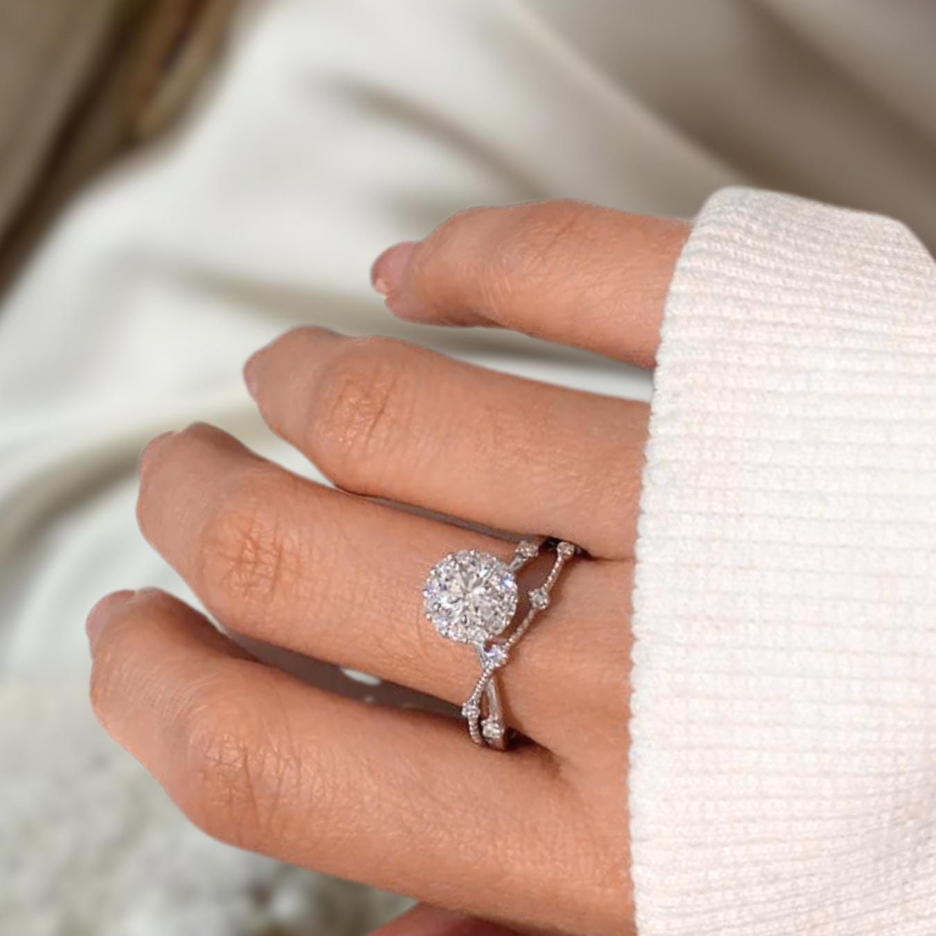 Round Cut Lab Grown Diamond