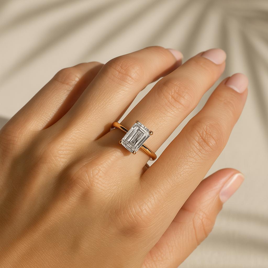 14K Gold 4 Cara Emerald Cut Diamond Solitaire Engagement Ring