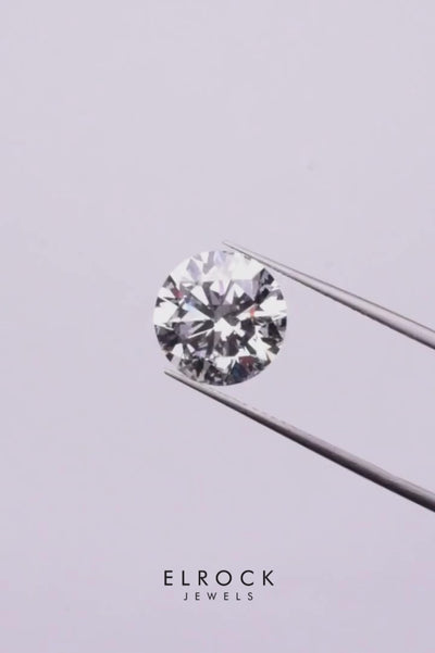 Genuine 4 Ct Round Lab Grown Diamond - 10.30 mm - Eco-friendly - IGI Certified